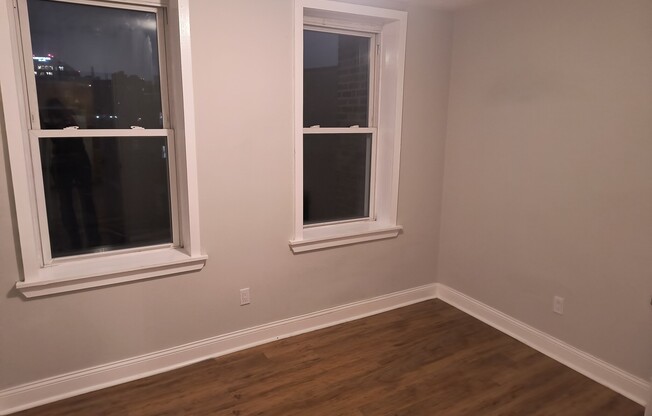 1 bed, 1 bath, $2,980, Unit 26