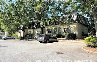 25 CHAUMONT SQ NW