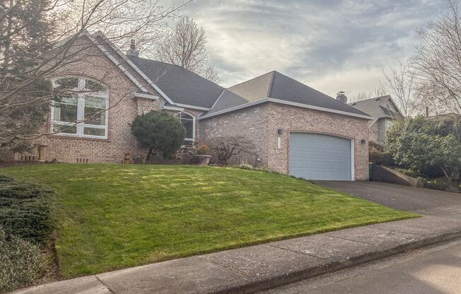 Arranmore 2 Bedroom with Den Available Now !