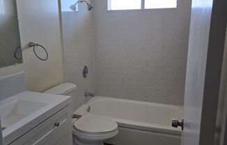1 bed, 1 bath, 625 sqft, $1,350, Unit C-14