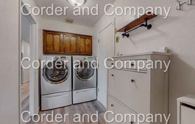 3 beds, 2 baths, $2,800