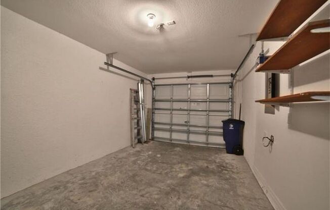 Spacious 3-Bedroom Townhouse with Den and Community Pool