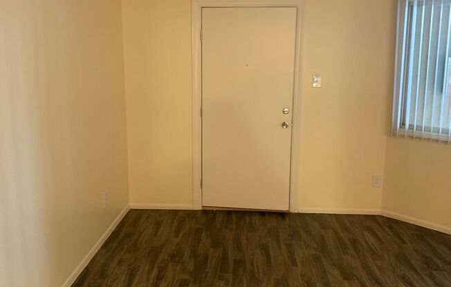 1 bed, 1 bath, 575 sqft, $954, Unit 189