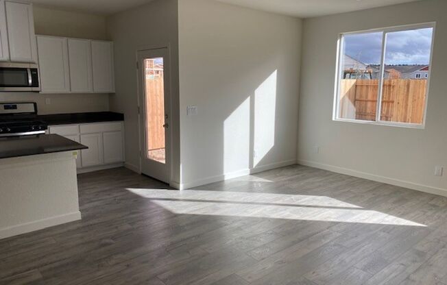 Nearly New DR Horton Home 3 Bedroom, 2 Bath, 2 Car Garage