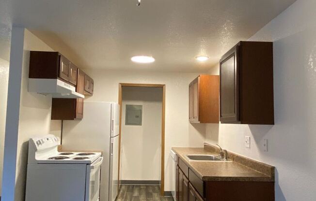 1125 12th Ave SE