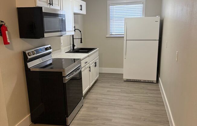 Carson Street Apts