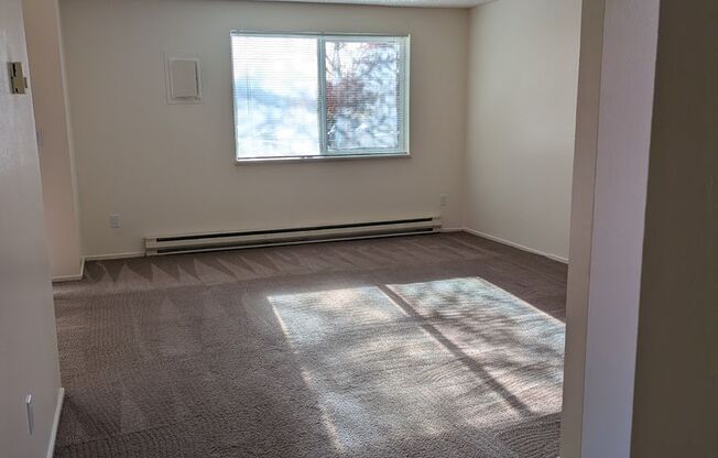 #440 MEYERS SQUARE APTS