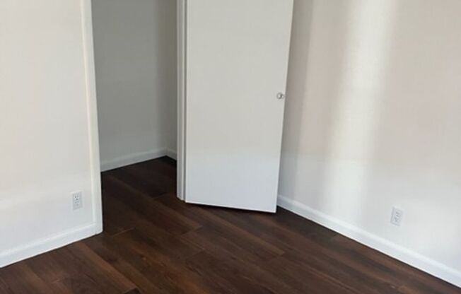 2 beds, 1 bath, $1,725