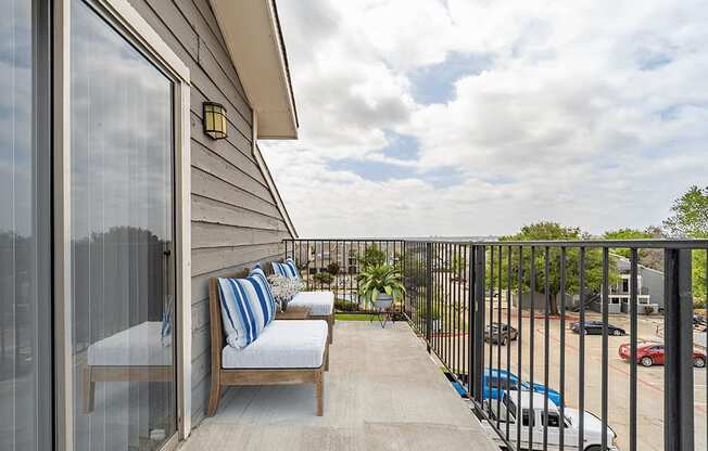 beautiful private balcony 