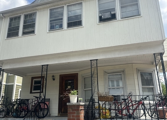 53 ROGERS AVE