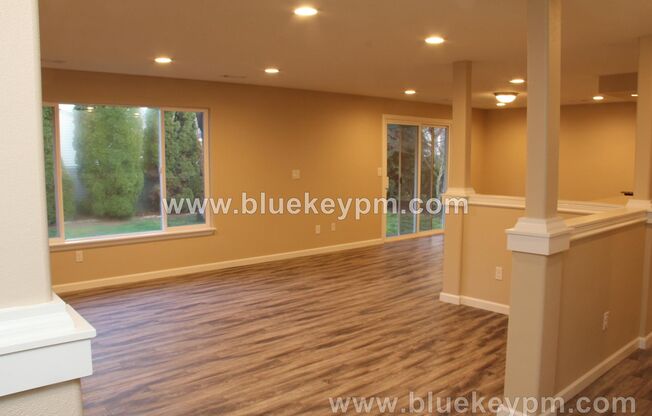 3 Bed, 2 Bath Home with Large Yard Near Mill Plain Town Center