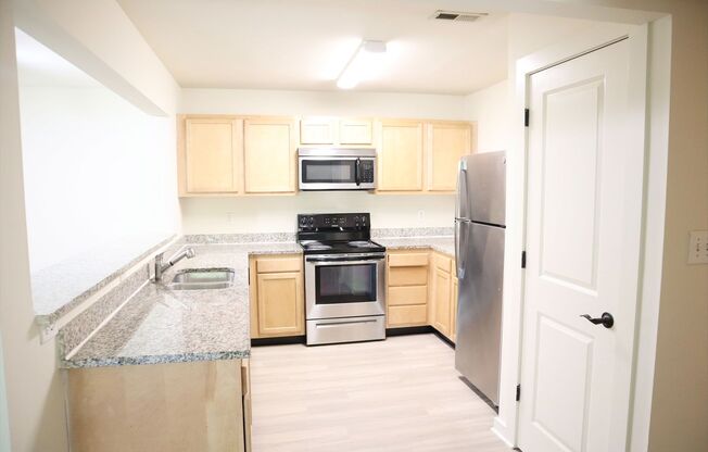1 bed, 1 bath, 936 sqft, $1,479, Unit 479-104