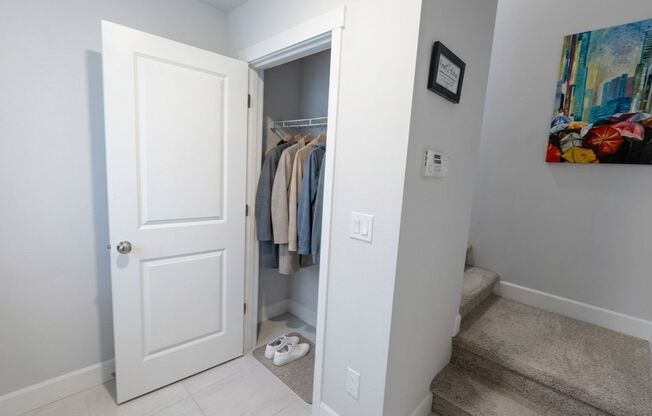 4 beds, 3.5 baths, $2,995