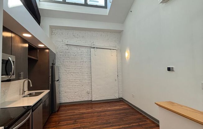 1 bed, 1 bath, $1,399, Unit 6209