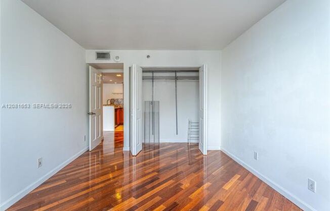 2 beds, 2 baths, $4,200, Unit # 1603