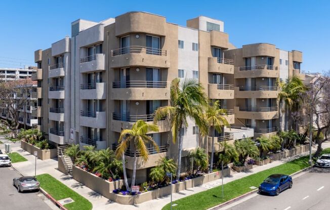 8715 Burton Way - Urban Feel Charming 2 bed 2 bath