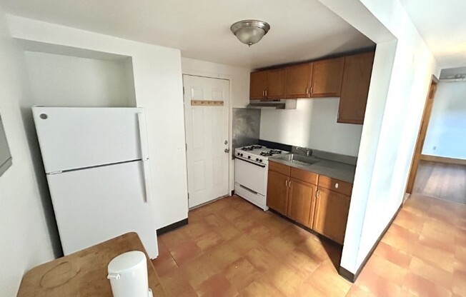 22 UNIVERSITY RD