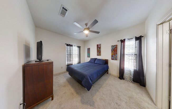 2 beds, 2 baths, 996 sqft, $1,649, Unit 4203-Corp