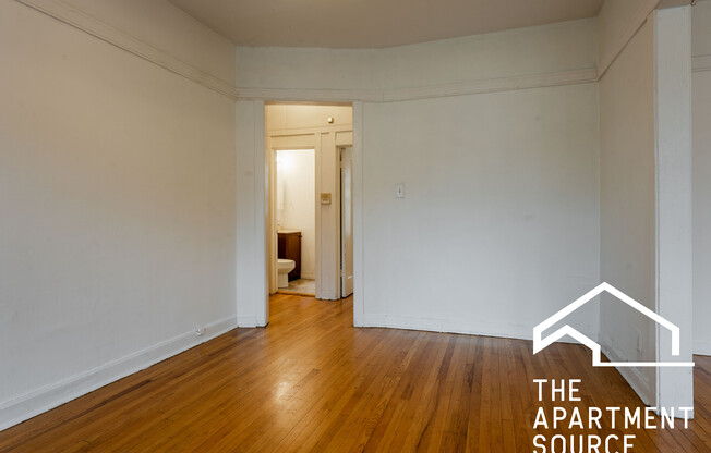5111 North Winchester Ave.