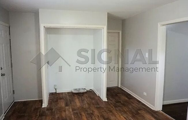 3 beds, 1 bath, $1,075