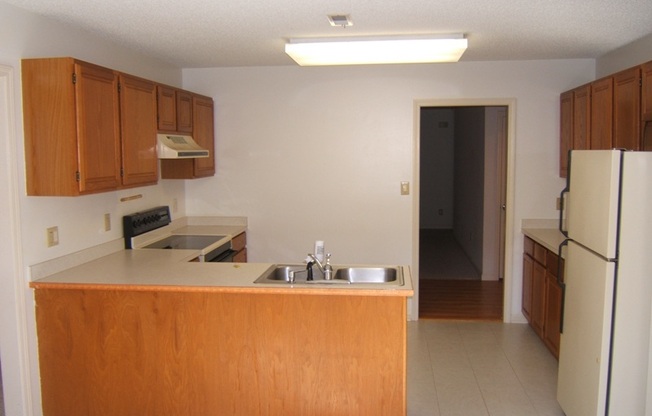 Jan Move In !!! 3BR/2BA Gated Marina Community!