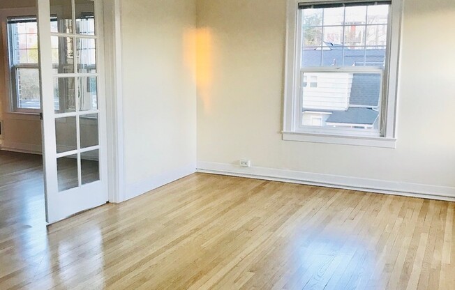 2 beds, 1 bath, 998 sqft, $2,695, Unit 306
