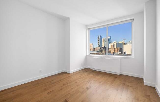 1 bed, 1 bath, $4,300, Unit 12C