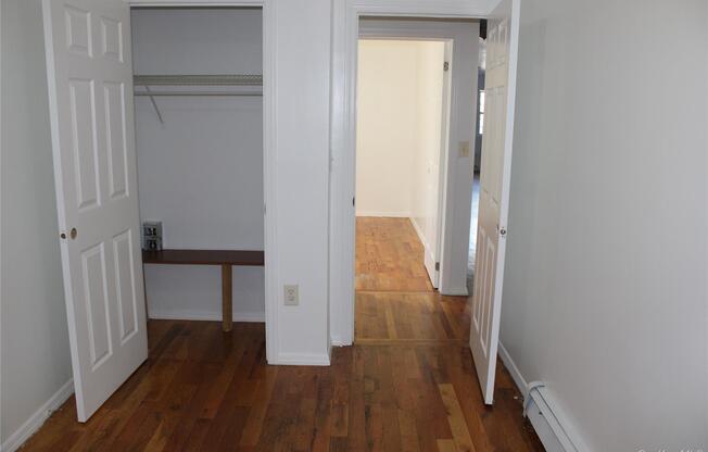 55 WYONA ST