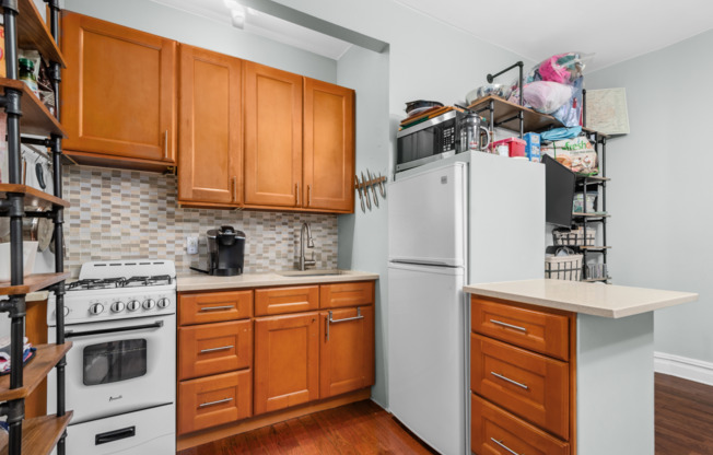 31 Tiemann Pl.