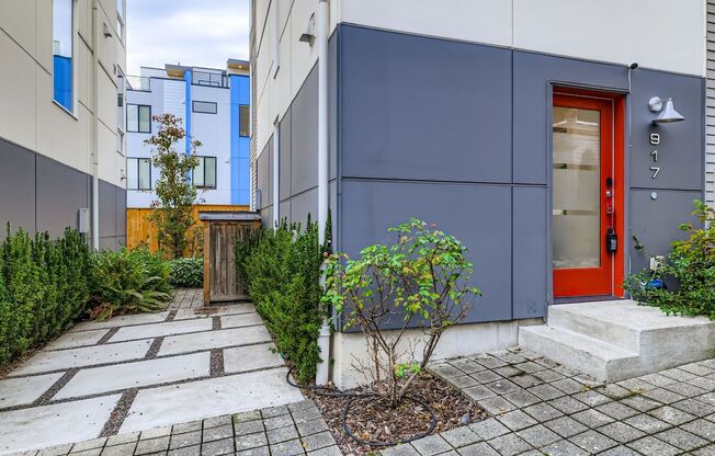 Bright 3bed/2.5bath Townhome in Judkins Park Neighborhood!