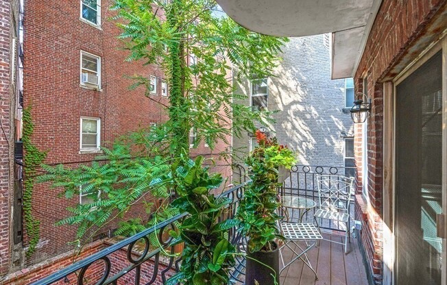 3 beds, 3 baths, 2,206 sqft, $6,800, Unit 2