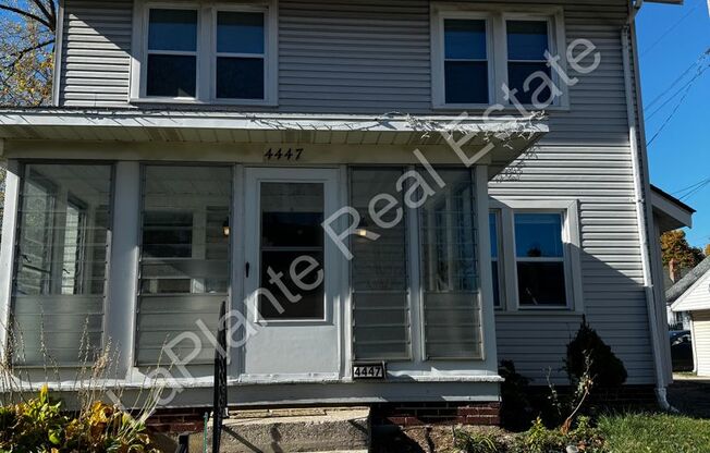 3 beds, 1 bath, $1,200