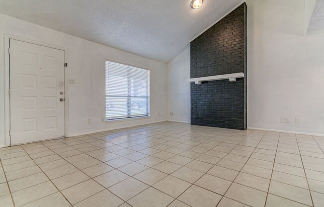 1202 Westcott Dr