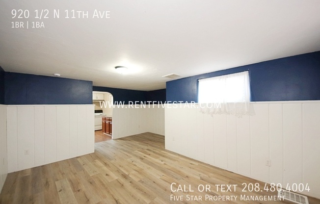 920 1/2 N 11 AVE