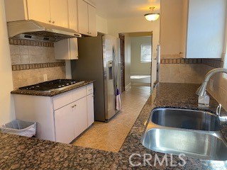 3 beds, 2 baths, 1,834 sqft, $5,500