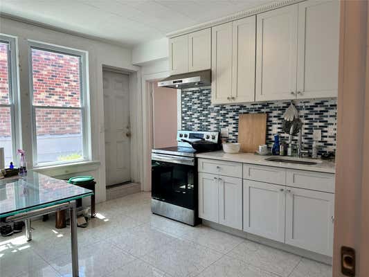 77 2 164 ST