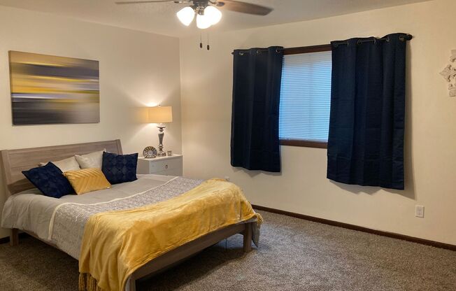 1 bed, 1 bath, 800 sqft, $810, Unit 214