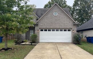 4 beds, 2.5 baths, $2,099