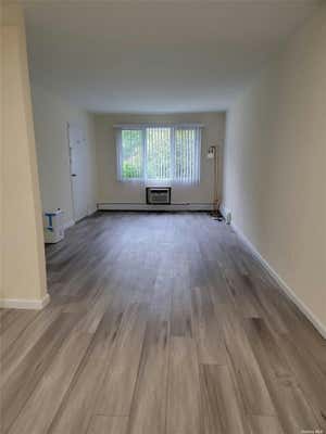 2 beds, 1 bath, $2,700, Unit 1FL