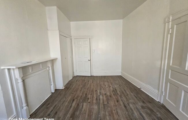 1 bed, 1 bath, $995, Unit Unit 1