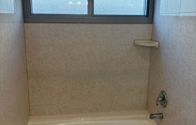 2 beds, 2 baths, 1,182 sqft, $3,250, Unit 3760.5