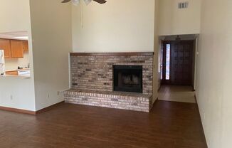 2 beds, 2 baths, $1,650