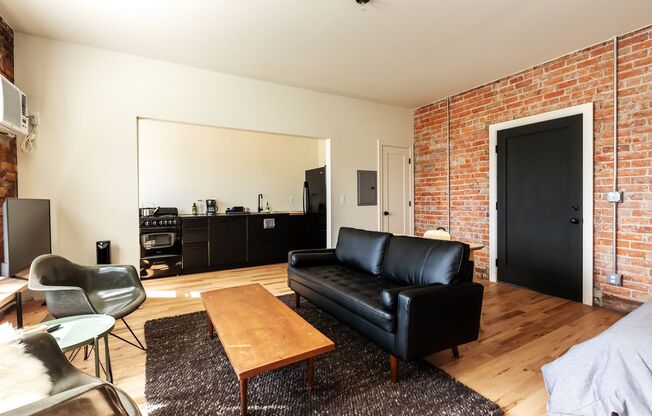 624 Charlotte St, Detroit MI 300