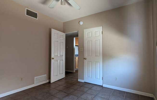 Duplex Unit for Rent