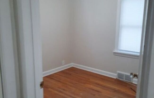 2 beds, 2 baths, $1,400