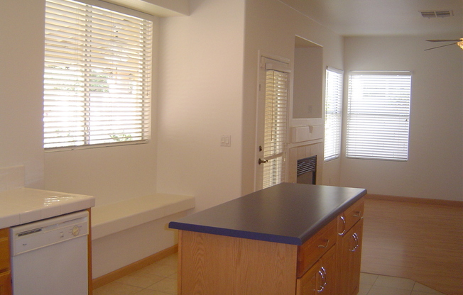 Fantastic 3 bedroom home in Summerlin...