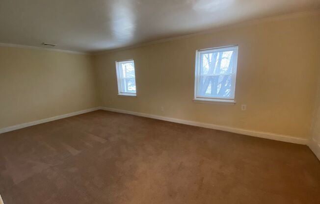 1 bed, 1 bath, $995, Unit 2736B