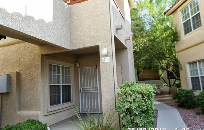 2 Bed / 2 Bath $299 MOVE-IN SPECIAL!!!