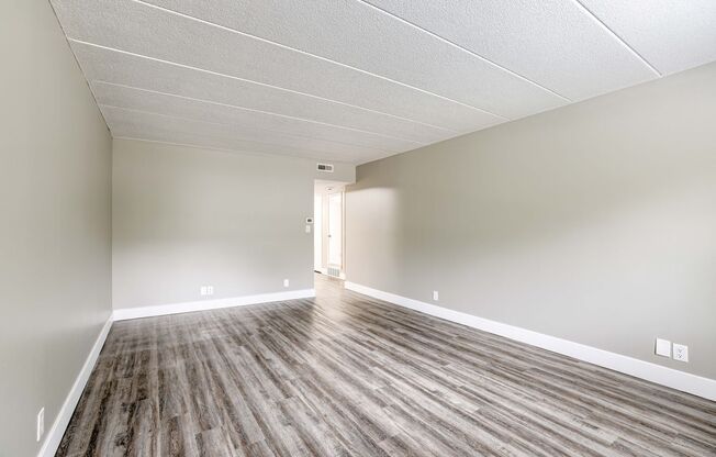 1 bed, 1 bath, 550 sqft, $795, Unit 1630 #18