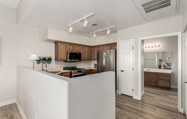 2 beds, 2 baths, $1,750, Unit # 2233